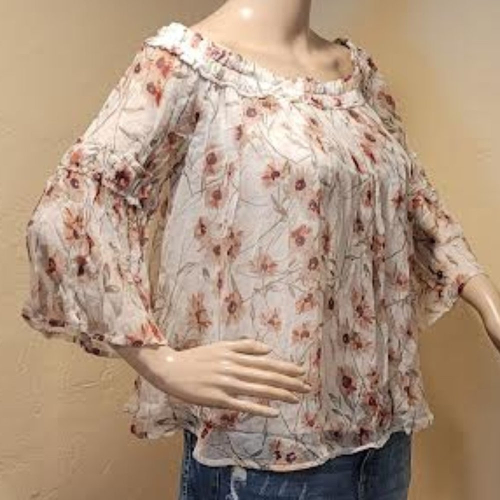 Lucky Brand loose fit, flowy floral print, 3/4 length sleeves - Smaill
